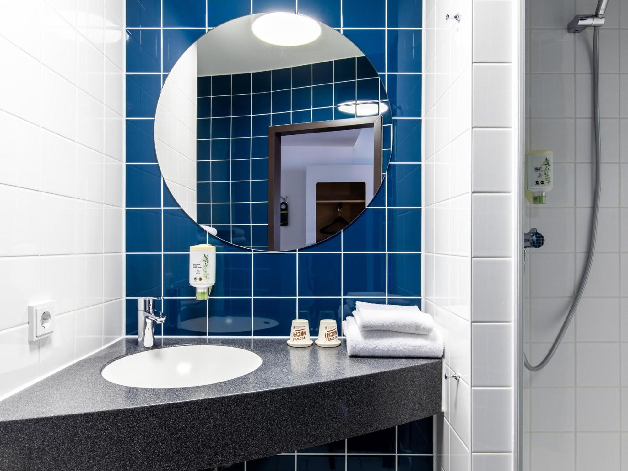 B&B Hotel Hamburg City-Ost Екстериор снимка